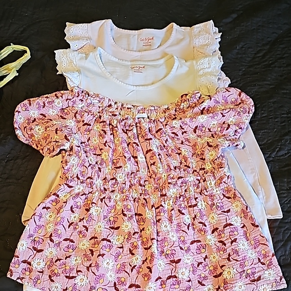 Girls  shirt lot size‎ xl